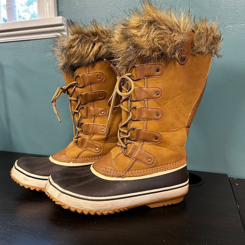 JBU Edith Snow Boots - Size 9